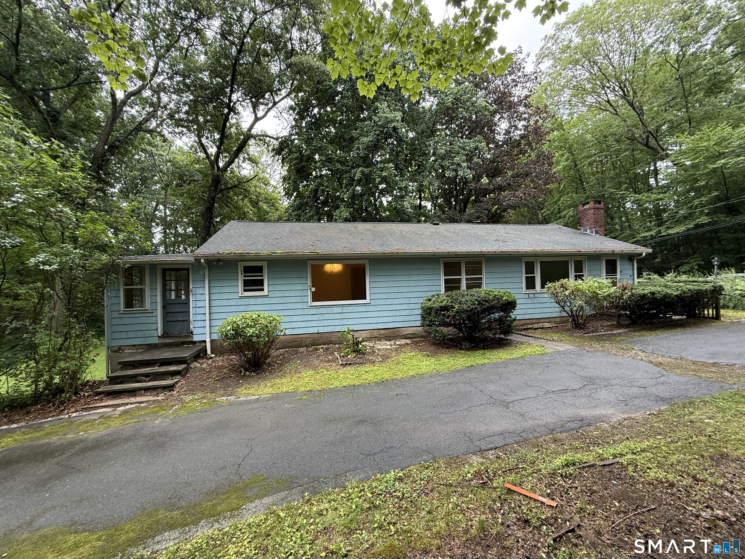 94 Moosup Trail Monroe, CT 06468 - Photo 1 of 37