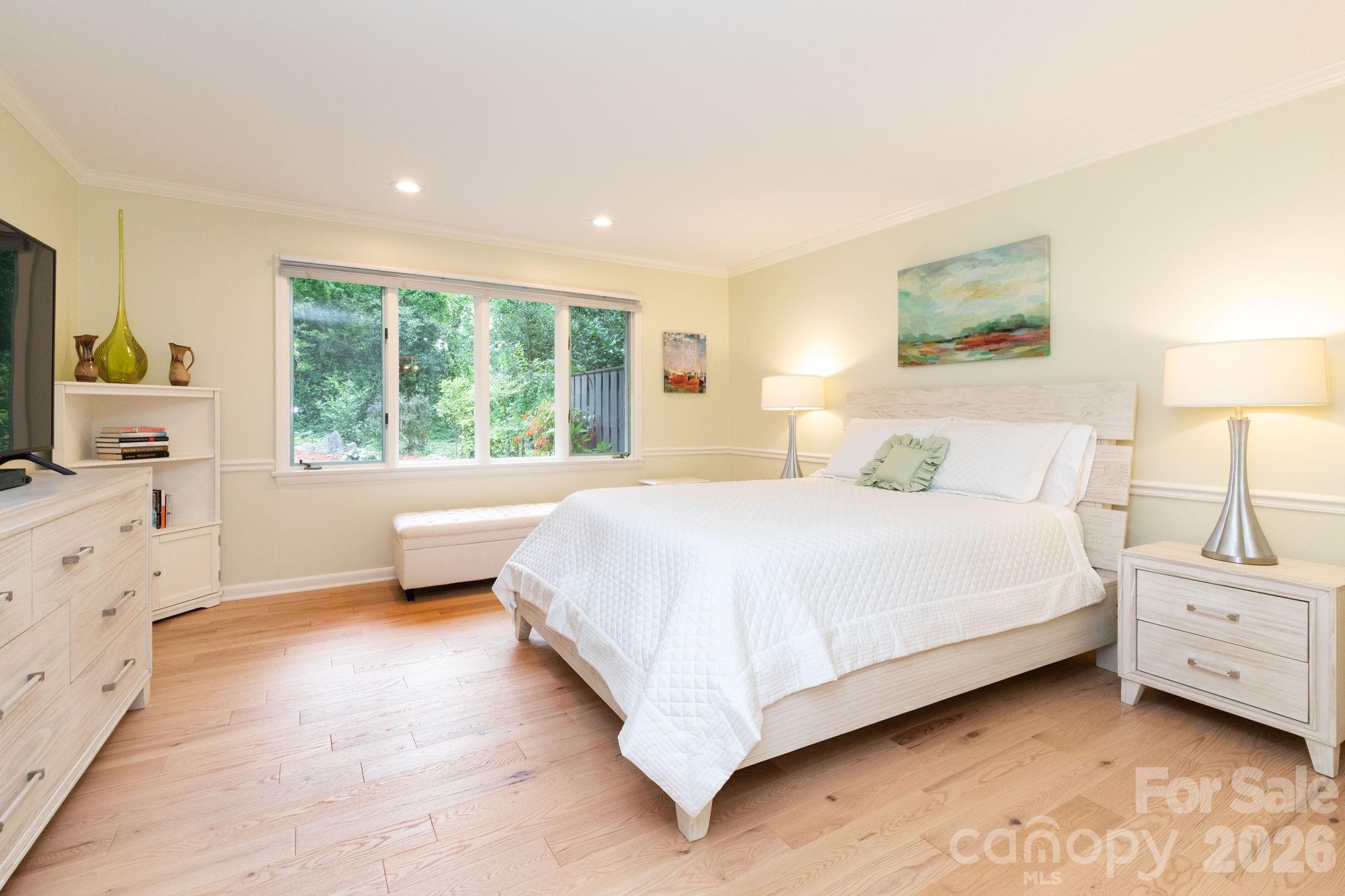 301 Crowfields Lane Asheville, NC 28803 - Photo 10 of 28