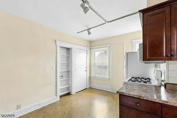 $599,000 | 84 West Cherry Street, Rahway, NJ 07065