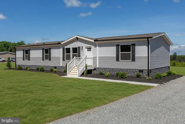 $329,990 | 7225 Shannon Hill Road, Louisa, VA 23093