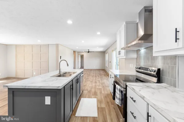 $329,990 | 7225 Shannon Hill Road, Louisa, VA 23093