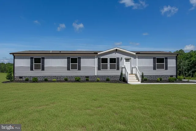 $329,990 | 7225 Shannon Hill Road, Louisa, VA 23093