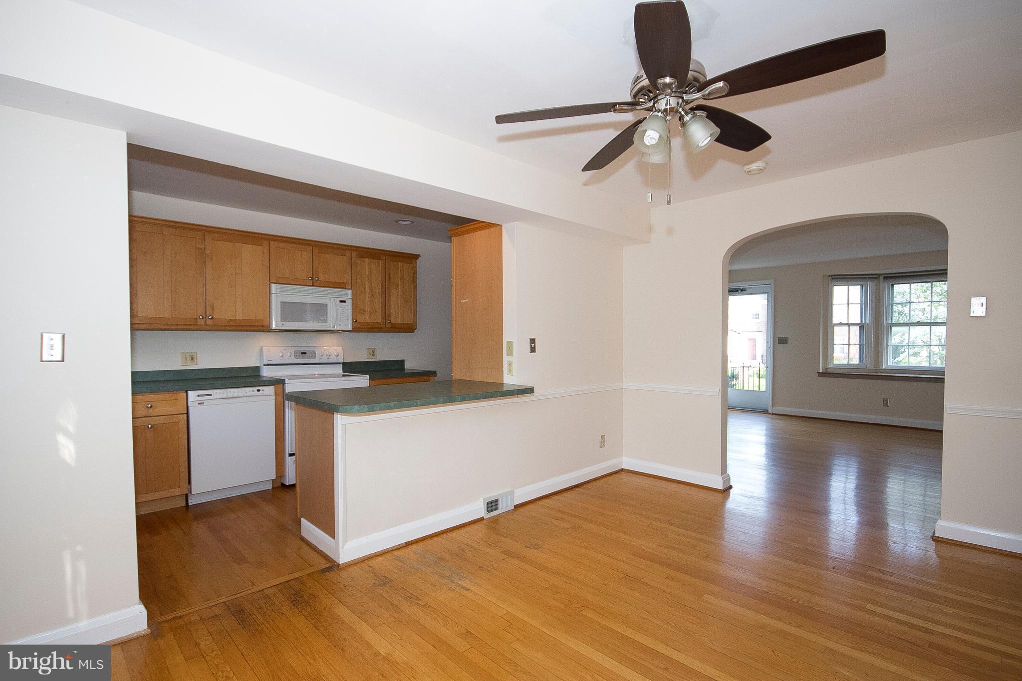 205 Stanmore Road Baltimore, MD 21212 - Photo 3 of 18 Dining Room