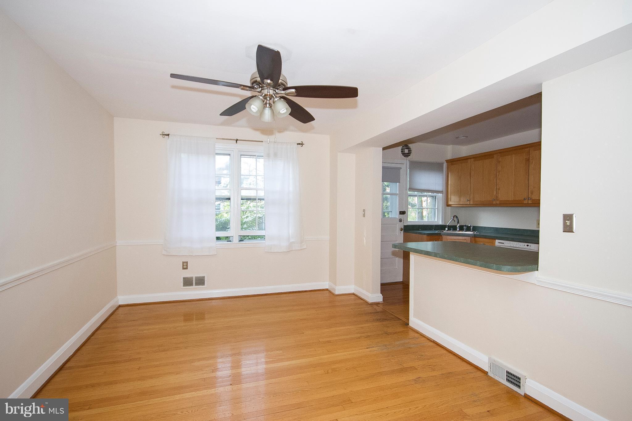 205 Stanmore Road Baltimore, MD 21212 - Photo 4 of 18 Dining Room