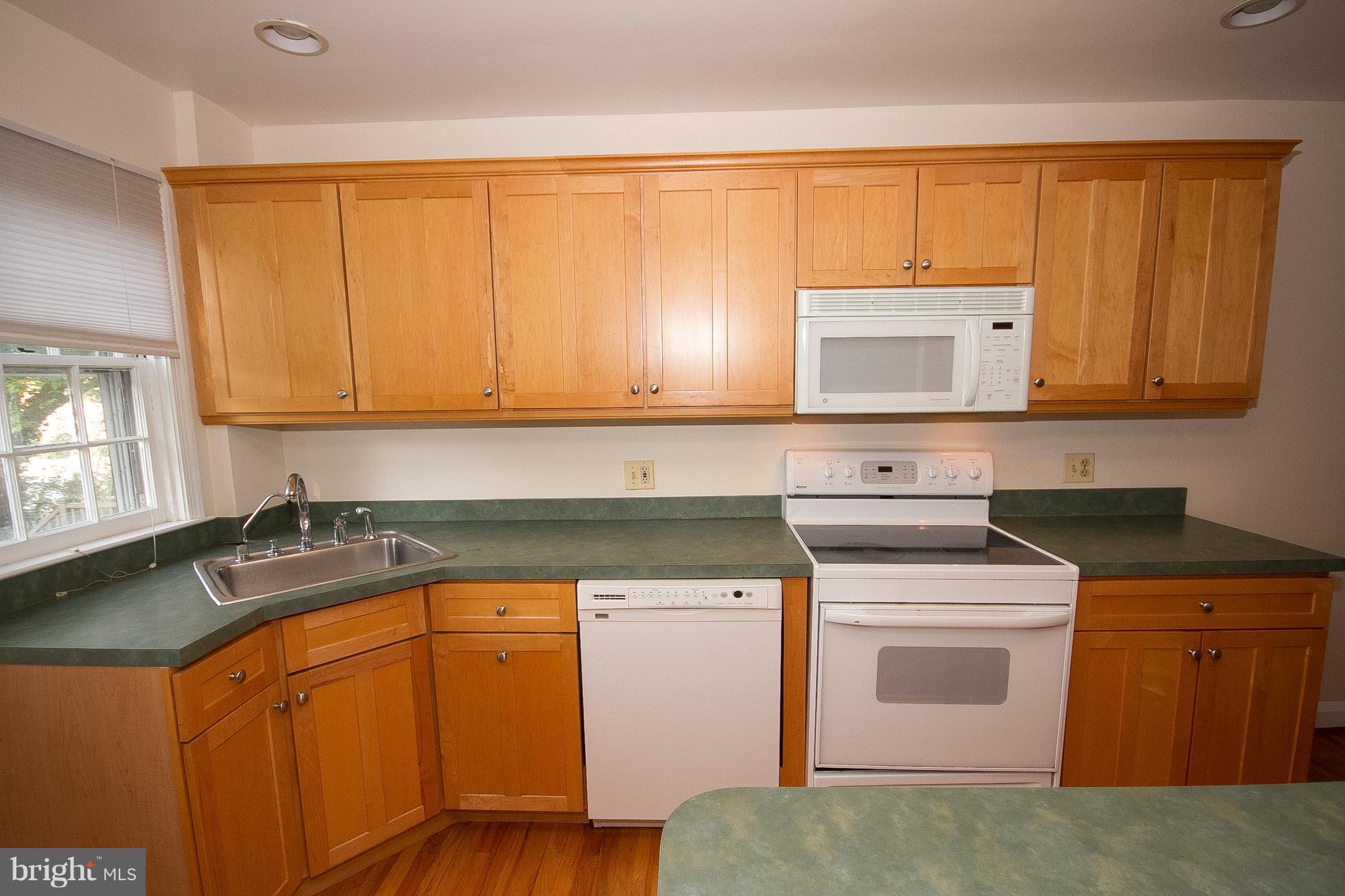 205 Stanmore Road Baltimore, MD 21212 - Photo 5 of 18 Kitchen