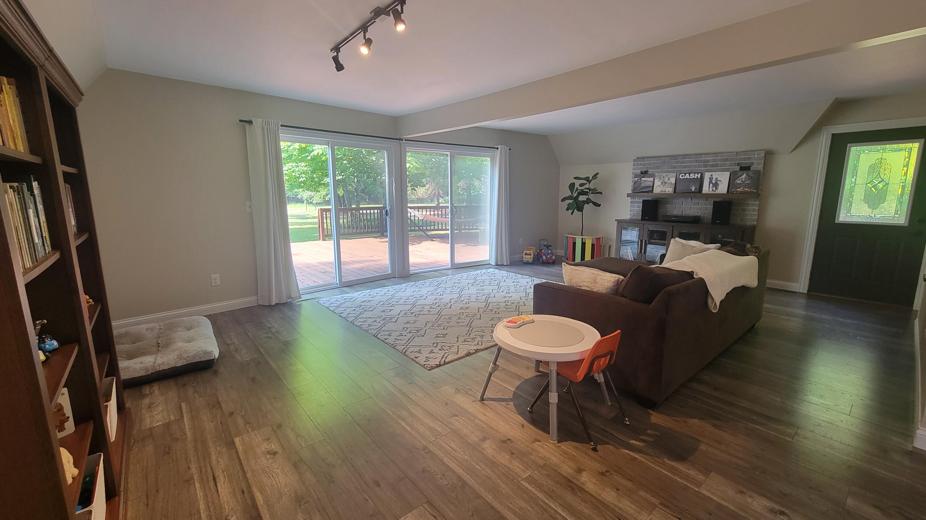 11390 Patterson Road Ravenna, MI 49451 - Photo 23 of 42 Living Room