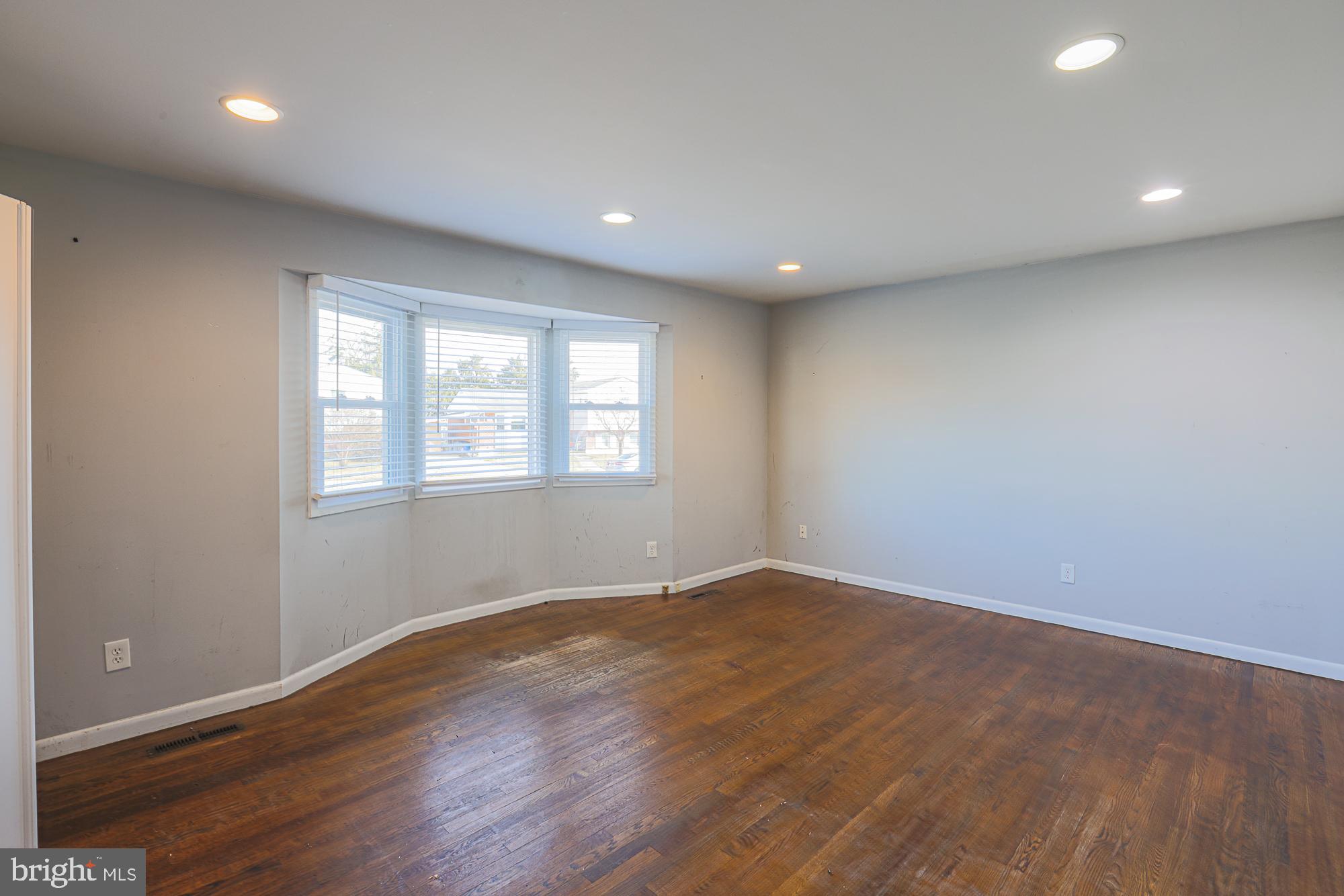 6504 Wickfield Road Baltimore, MD 21209 - Photo 19 of 51 Gallery Image 19