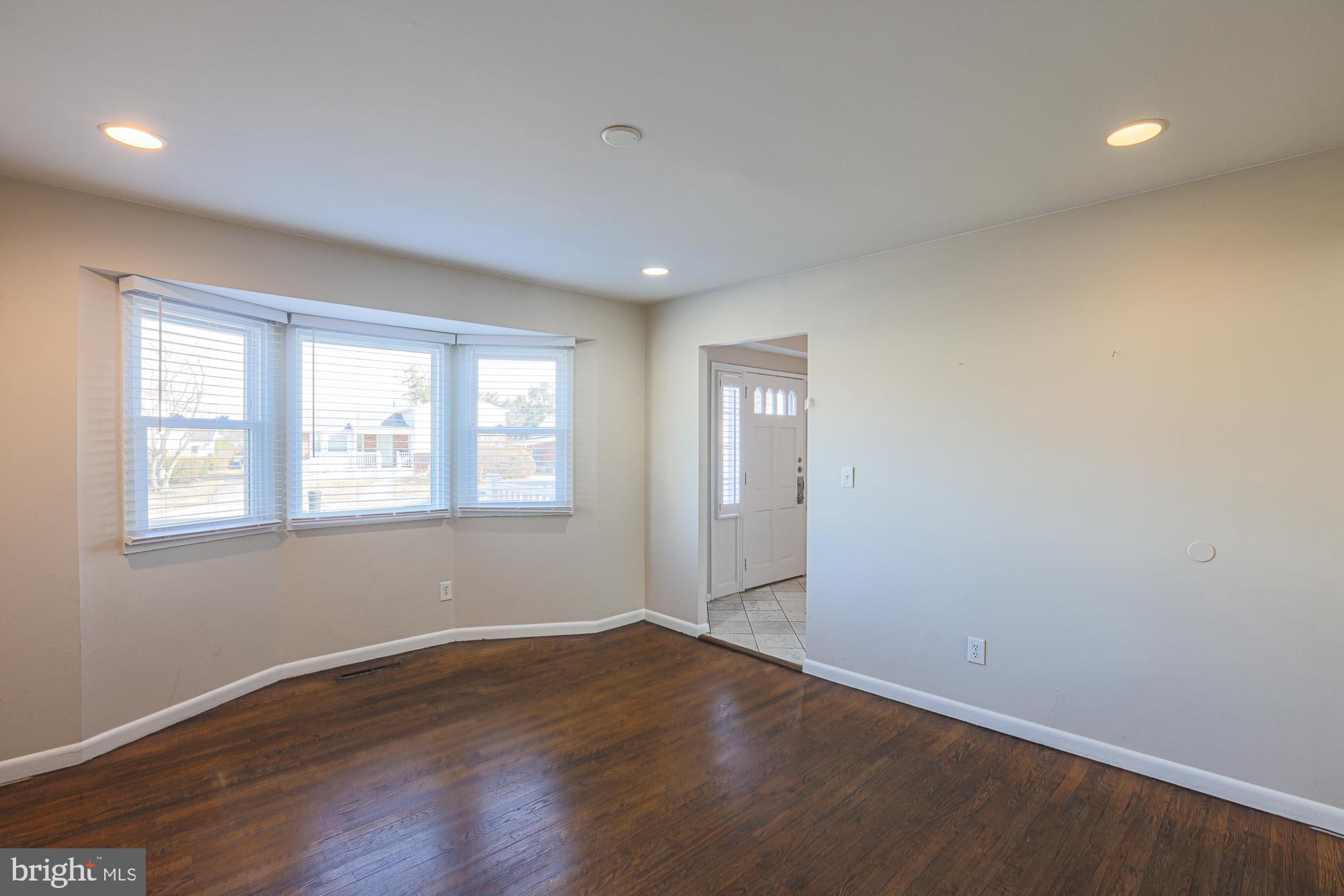 6504 Wickfield Road Baltimore, MD 21209 - Photo 9 of 51 Gallery Image 9