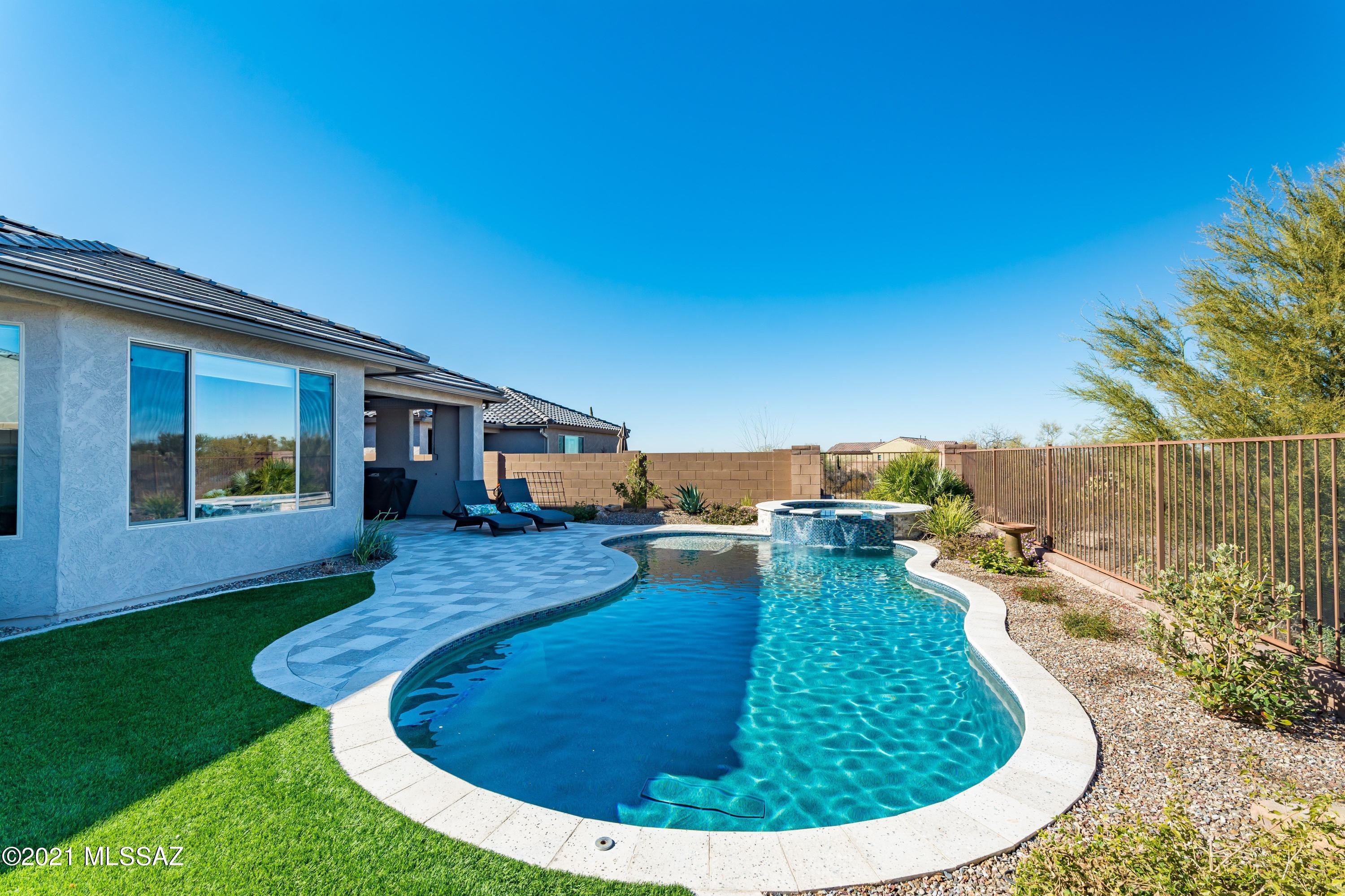 11839 North Raphael Way Tucson, AZ 85742 - Photo 30 of 40 Gallery Image 30