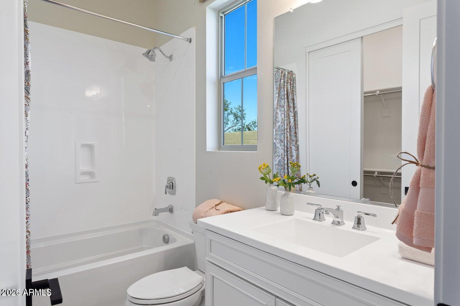 4412 East Roy Rogers Road Cave Creek, AZ 85331 - Photo 23 of 34 Lovely Guest Bath