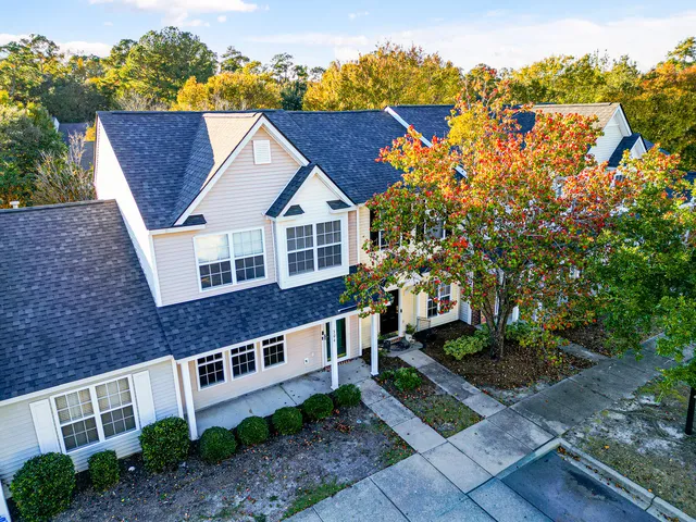 $278,000 | 304 Elm Hall Circle, Summerville, SC 29483