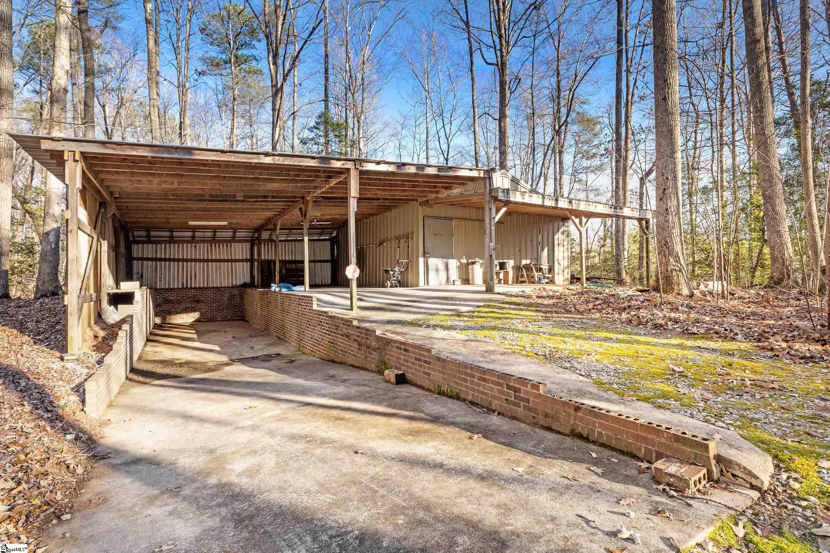 276 Cunningham Road Travelers Rest, SC 29690 - Photo 32 of 36