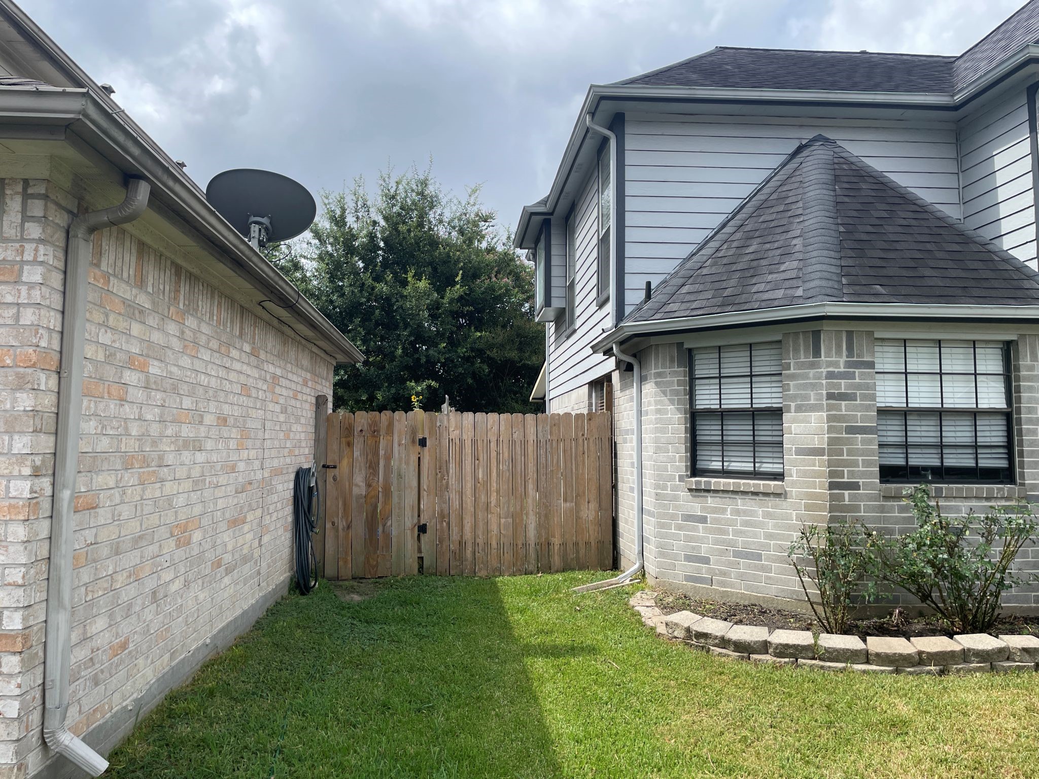 3427 Ramsgate Drive Spring, TX 77388 - Photo 4 of 30 Fenced backyard