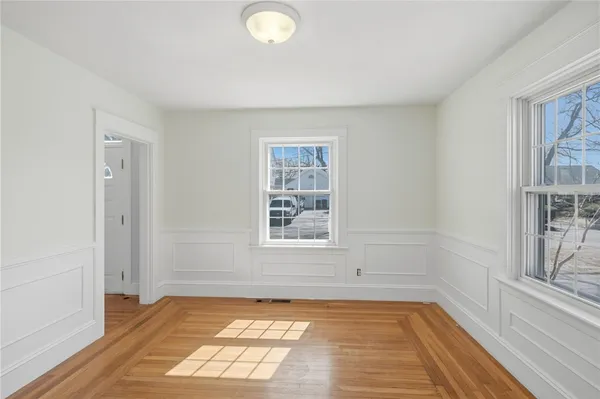 $3,300 | 21 Earlham Way, Warwick, RI 02886