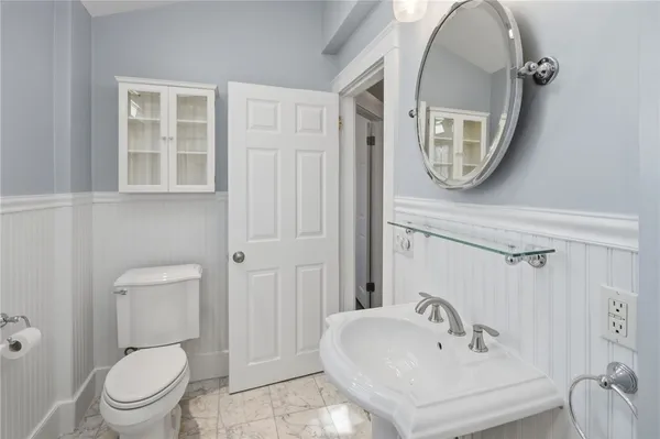 $3,300 | 21 Earlham Way, Warwick, RI 02886