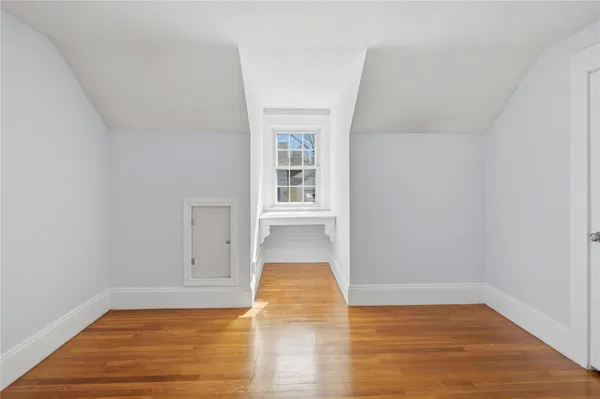$3,300 | 21 Earlham Way, Warwick, RI 02886