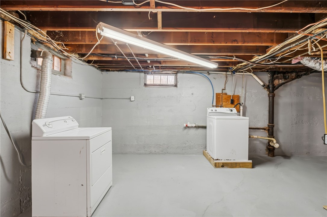 21 Earlham Way Warwick, RI 02886 - Photo 32 of 39