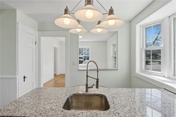 $3,300 | 21 Earlham Way, Warwick, RI 02886