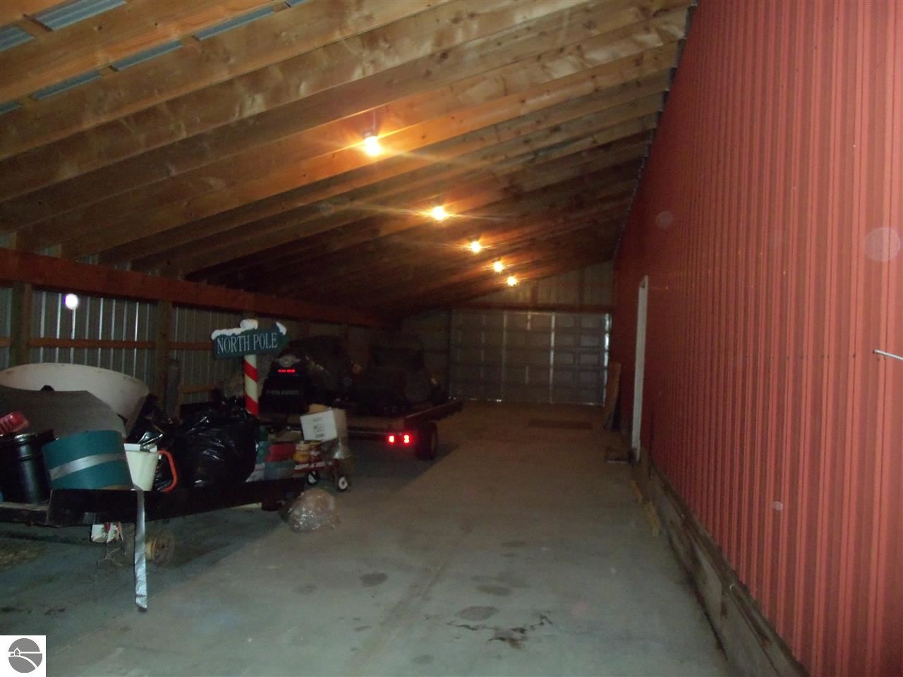 10960 East Wolfe Road Wheeler, MI 48662 - Photo 33 of 40 1790865-41.JPG