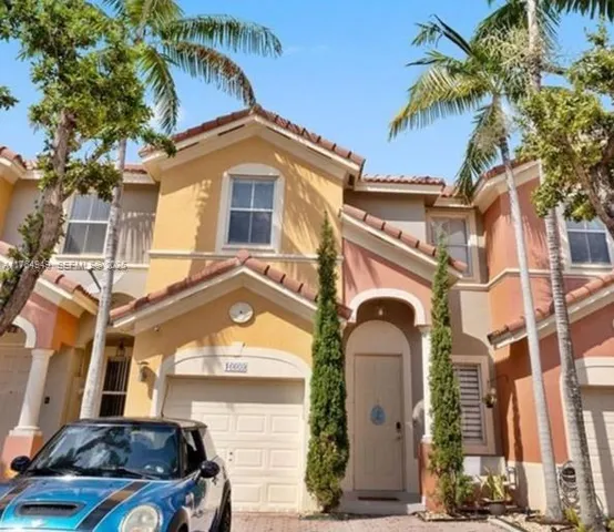 $580,000 | 16609 Southwest 79th Terrace, Unit 16609, Miami, FL 33193