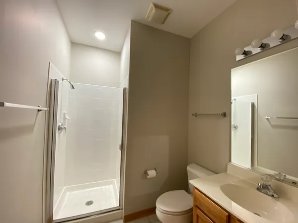 $2,500 | 13520 South Buckthorn Lane, Plainfield, IL 60544