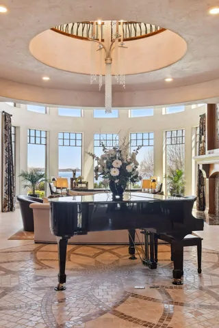 $3,950,000 | 1860 Shoreline Drive, Orono, MN 55391