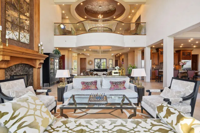 $3,950,000 | 1860 Shoreline Drive, Orono, MN 55391