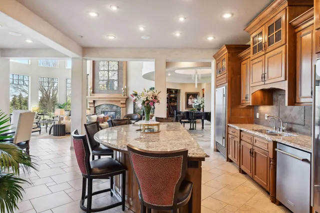 $3,950,000 | 1860 Shoreline Drive, Orono, MN 55391