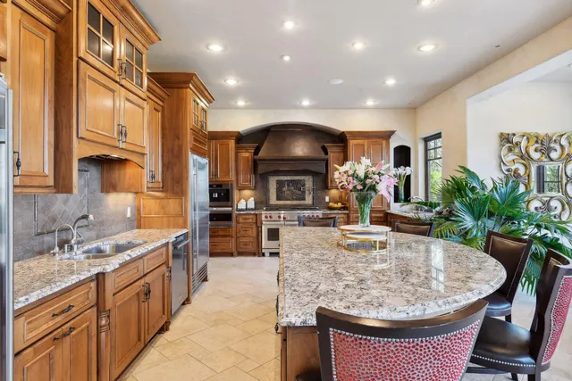 $3,950,000 | 1860 Shoreline Drive, Orono, MN 55391