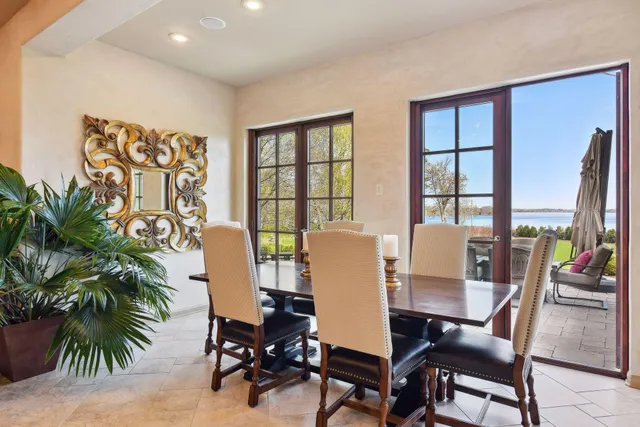 $3,950,000 | 1860 Shoreline Drive, Orono, MN 55391