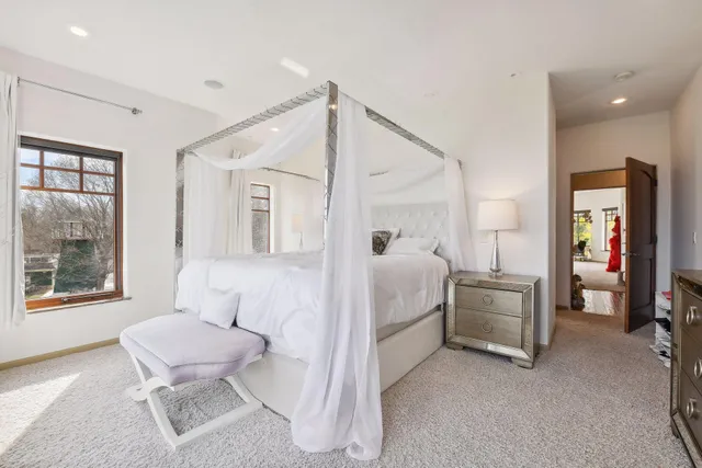 $3,950,000 | 1860 Shoreline Drive, Orono, MN 55391