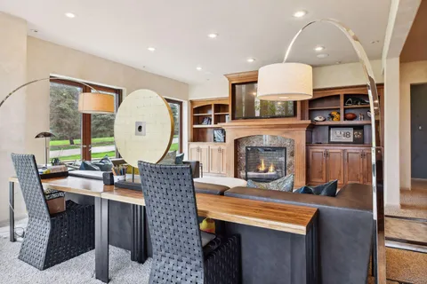 $3,950,000 | 1860 Shoreline Drive, Orono, MN 55391