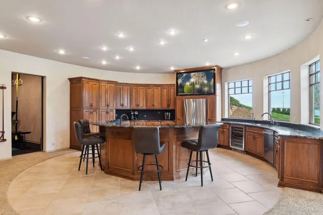 $3,950,000 | 1860 Shoreline Drive, Orono, MN 55391