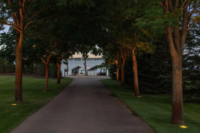 $3,950,000 | 1860 Shoreline Drive, Orono, MN 55391