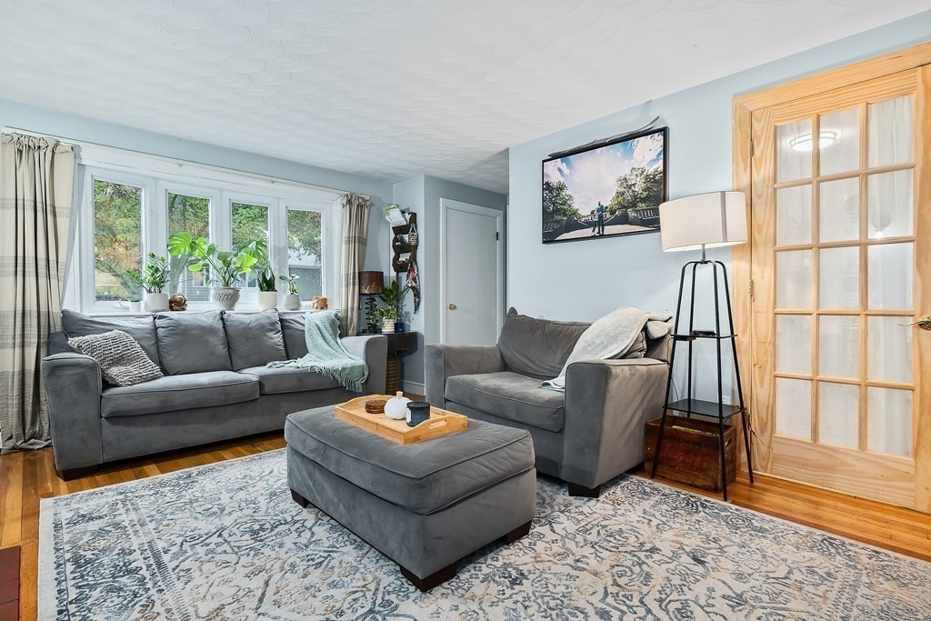8 Meadow Brook Road Lynn, MA 01905 - Photo 16 of 19 Gallery Image 16