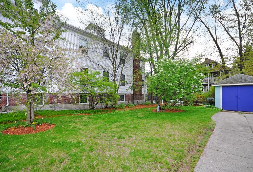 16 Chetwynd Road Somerville, MA 02144 - Photo 4 of 38 Gallery Image 4
