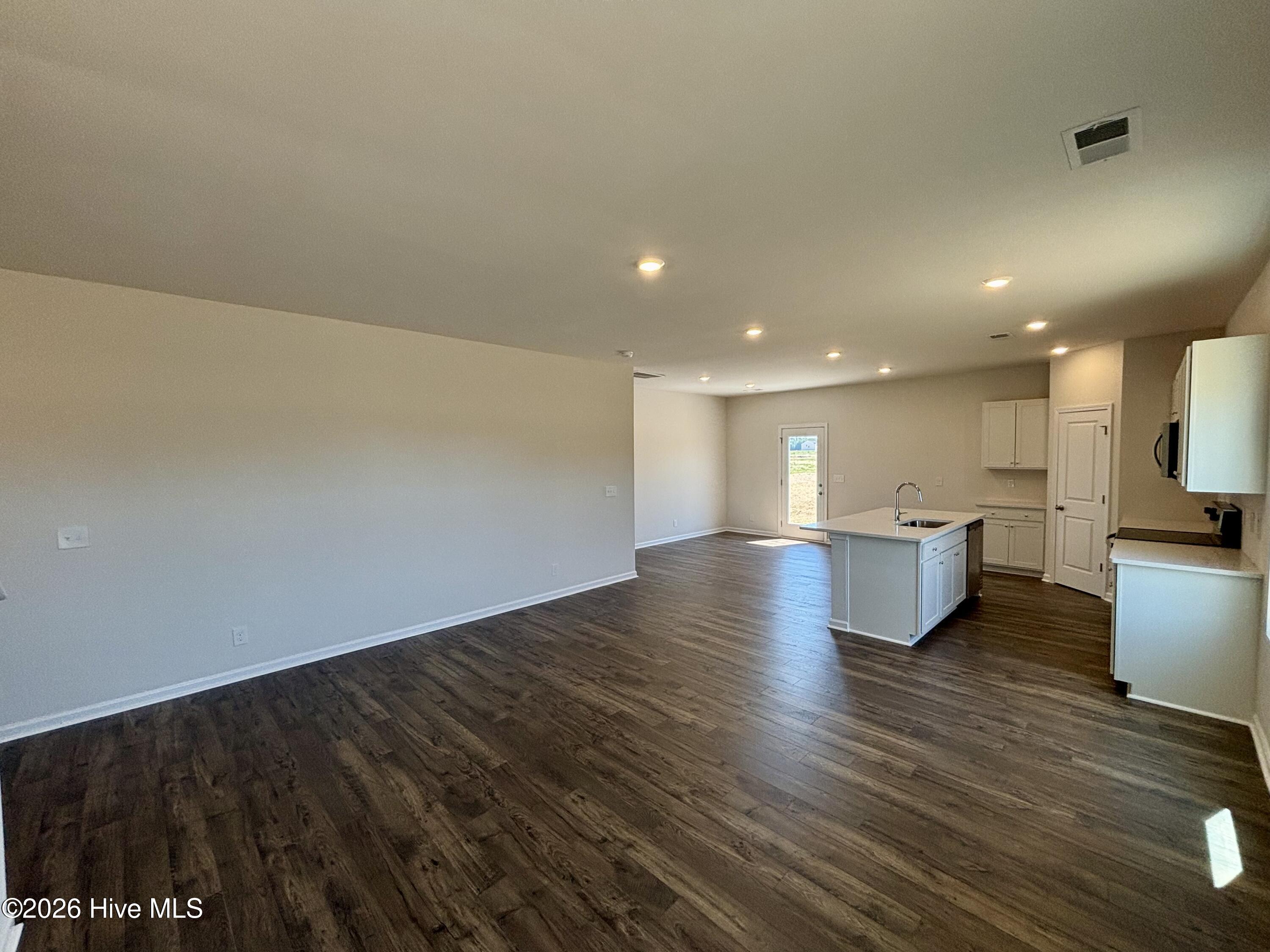 2219 Nahunta Road Pikeville, NC 27863 - Photo 6 of 20 6