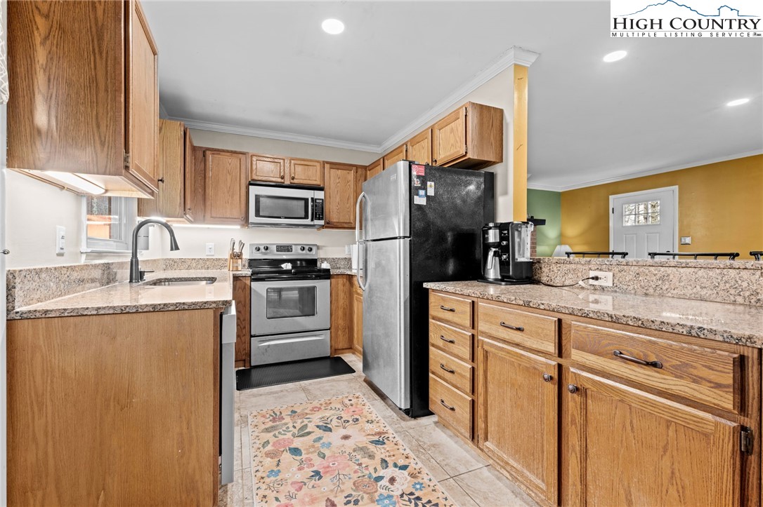 119 Misty Meadow Lane Boone, NC 28607 - Photo 14 of 39