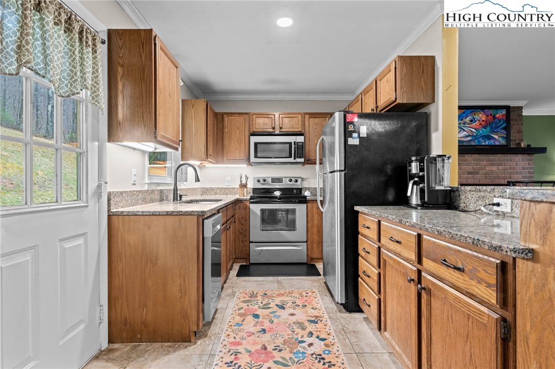 119 Misty Meadow Lane Boone, NC 28607 - Photo 15 of 39