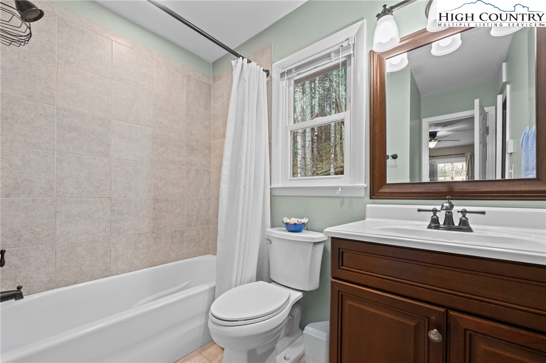 119 Misty Meadow Lane Boone, NC 28607 - Photo 19 of 39