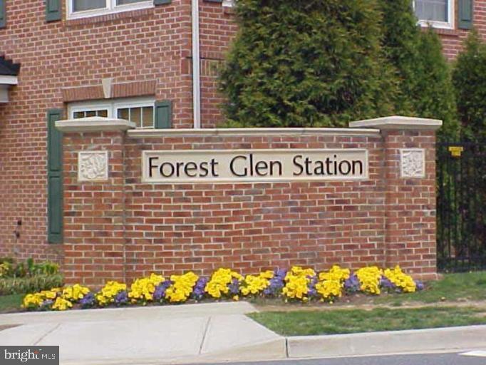 2133 Clark Place Silver Spring, MD 20910 - Photo 2 of 19 BEAUTIFUL COMMUNITY SO CONVENIENT
