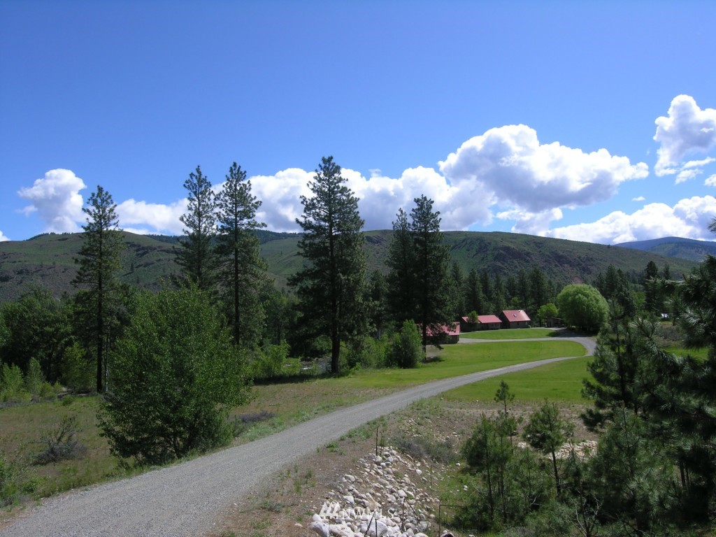 350 West Chewuch Road Winthrop, WA 98862 - Photo 3 of 24 Gallery Image 3
