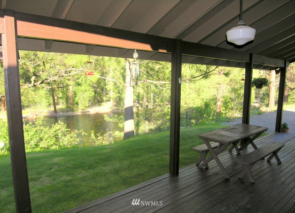 350 West Chewuch Road Winthrop, WA 98862 - Photo 9 of 24 Gallery Image 9
