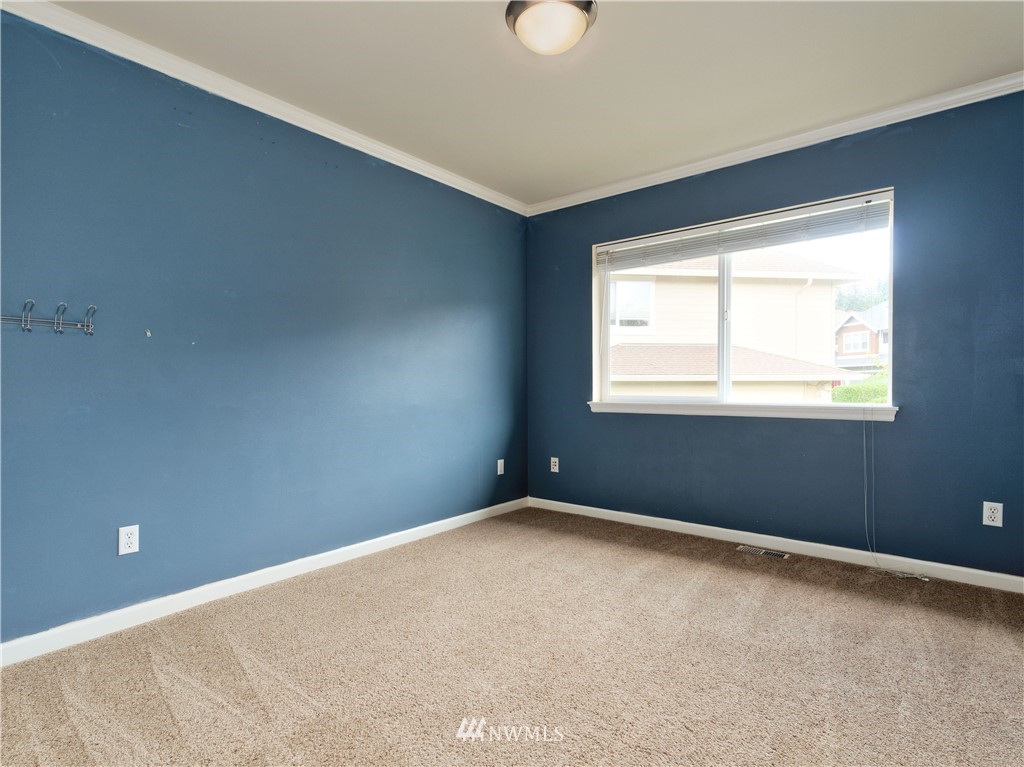 16418 Southeast 166th Terrace Renton, WA 98058 - Photo 11 of 25 Gallery Image 11