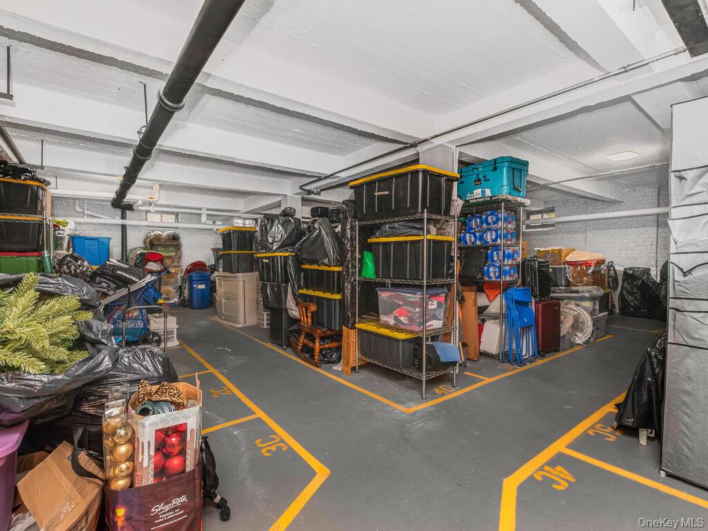 60 White Oak Street, Unit 2H New Rochelle, NY 10801 - Photo 14 of 15