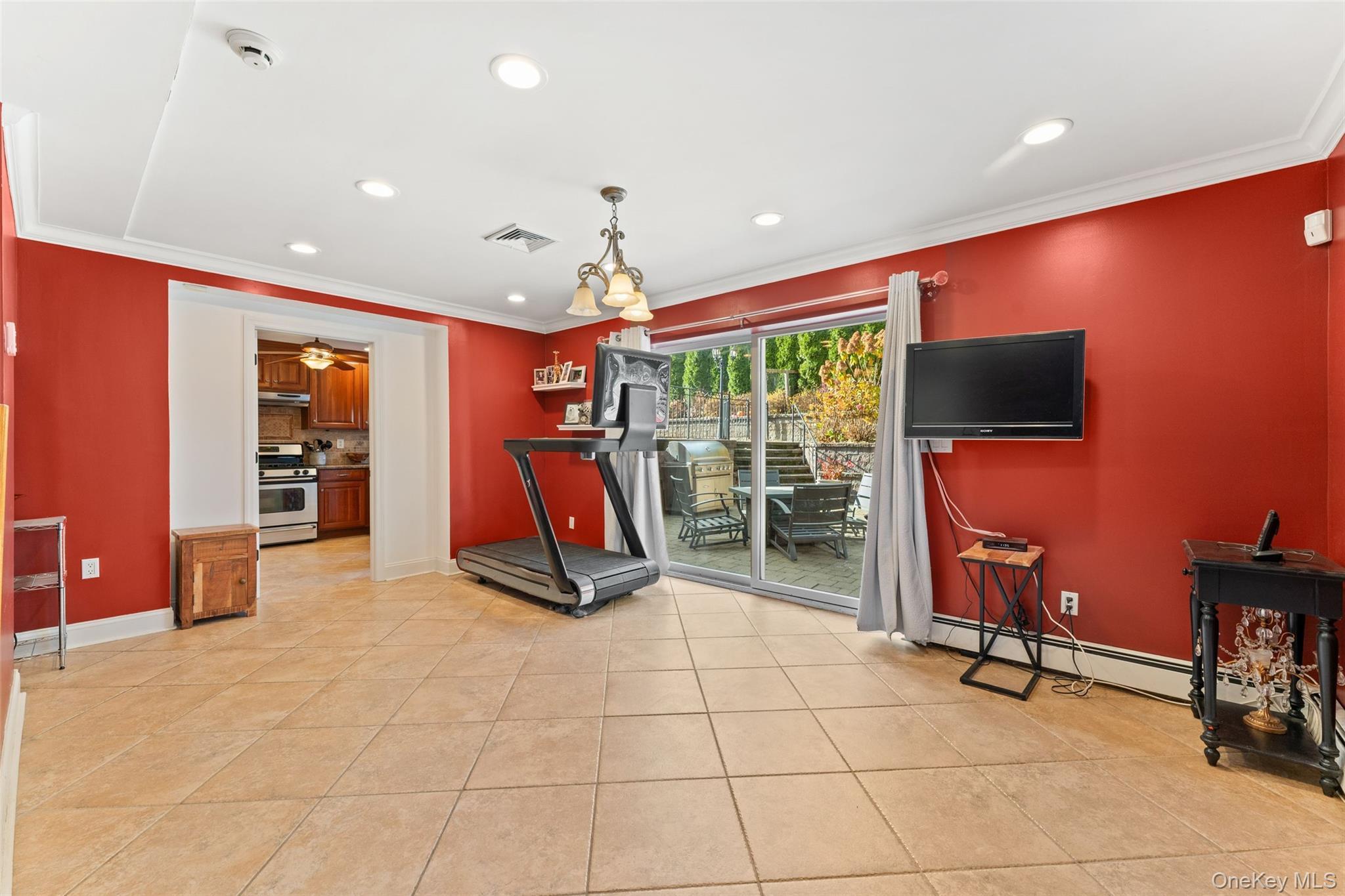 6 Hunting Ridge Road White Plains, NY 10605 - Photo 20 of 32 a view of a room with gym equipment