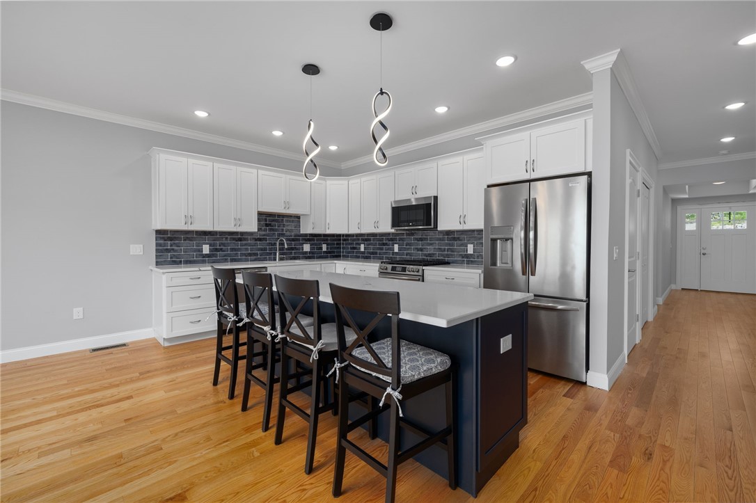 107 Old River Road, Unit 120 Lincoln, RI 02865 - Photo 20 of 50