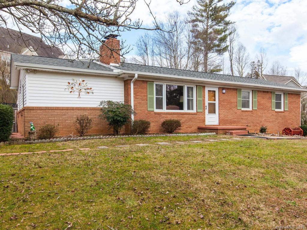 4 Ball Gap Road Arden, NC 28704 - Photo 3 of 31 Gallery Image 3
