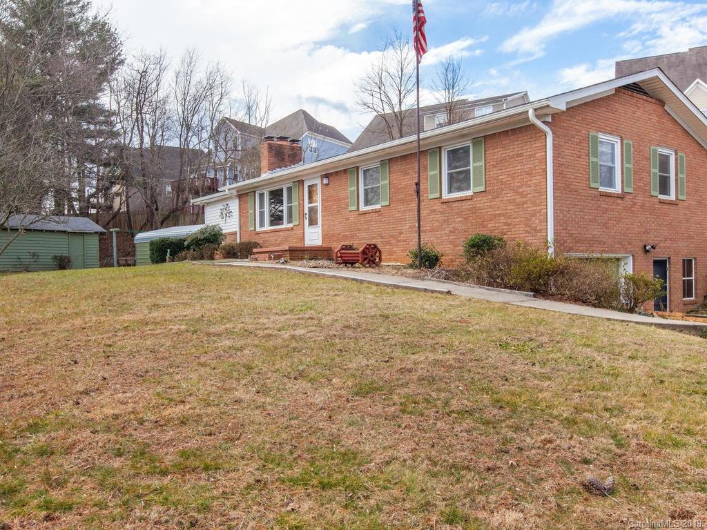 4 Ball Gap Road Arden, NC 28704 - Photo 4 of 31 Gallery Image 4