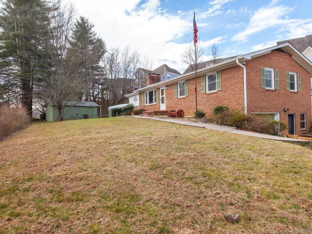 4 Ball Gap Road Arden, NC 28704 - Photo 6 of 31 Gallery Image 6